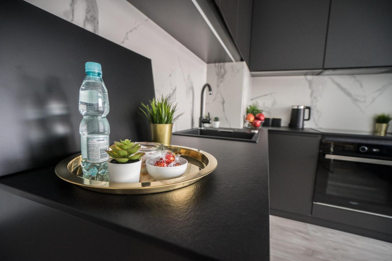 Old Town Heart VI Luxury - Przyokopowa Apartment Warsaw Luaran gambar